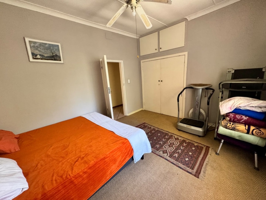 5 Bedroom Property for Sale in Potchefstroom North North West